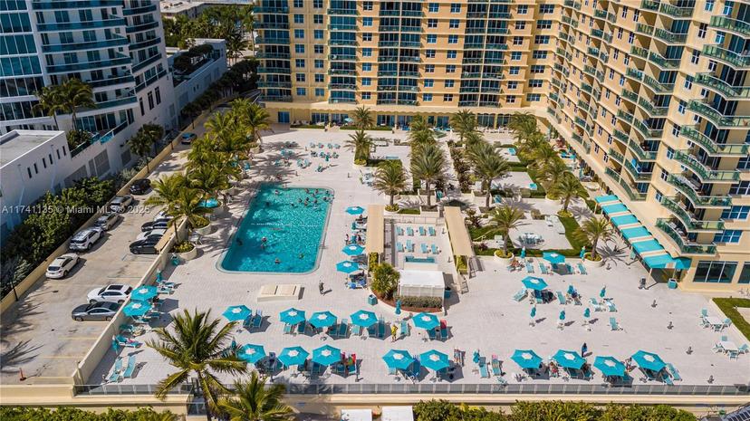 Picture of 2501 S Ocean Dr # 1033, Hollywood FL 33019
