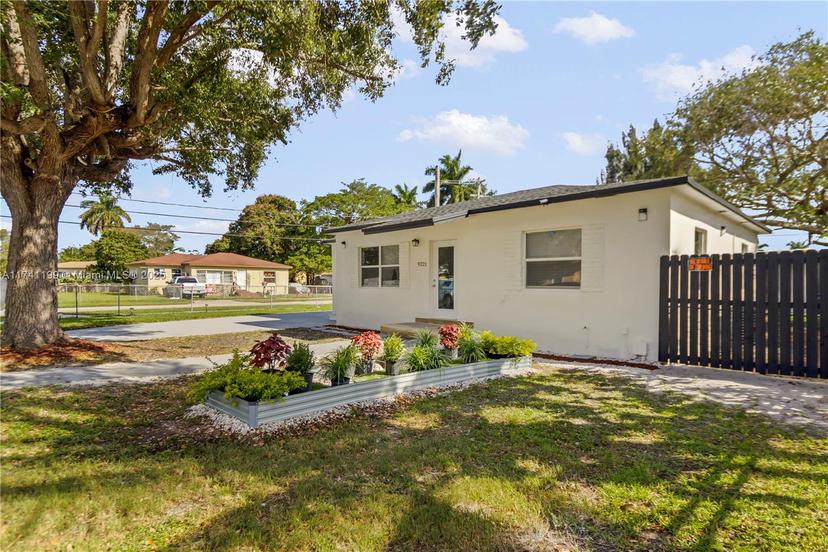 Picture of 9221 NW 15Th Ave, Miami FL 33147