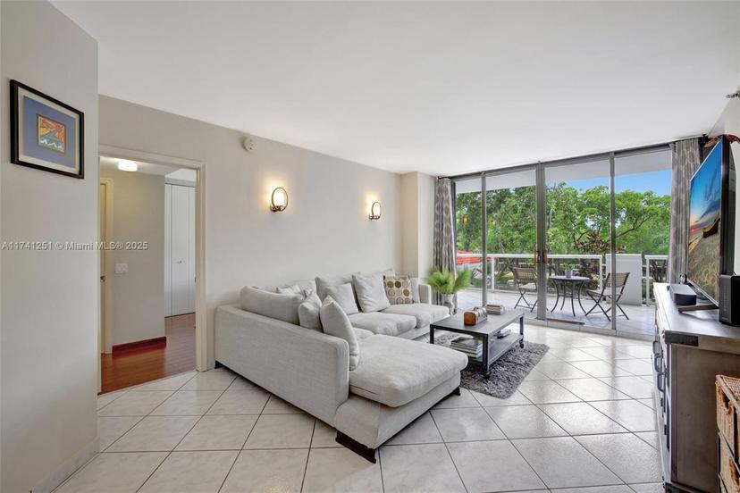 Picture of 3640 Yacht Club Dr # 203, Aventura FL 33180