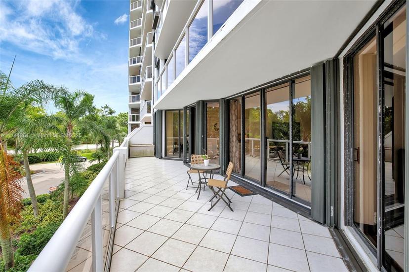 Picture of 3640 Yacht Club Dr # 203, Aventura FL 33180