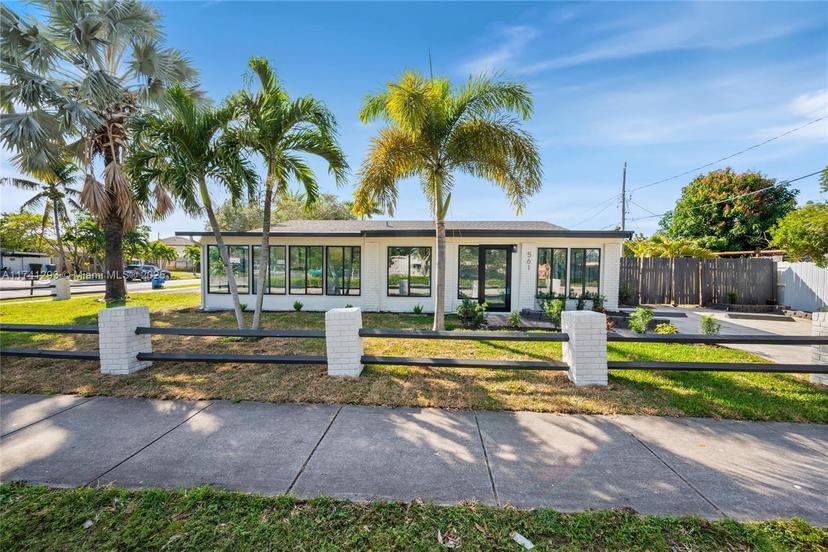 Picture of 561 NE 58Th Ct, Oakland Park FL 33334