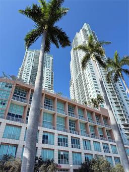 Picture of 253 NE 2Nd St # 908, Miami, FL 33132