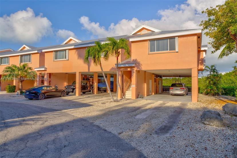 Picture of 9860 Leeward Ave, Key Largo FL 33037