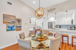 Picture of 9860 Leeward Ave, Key Largo, FL 33037