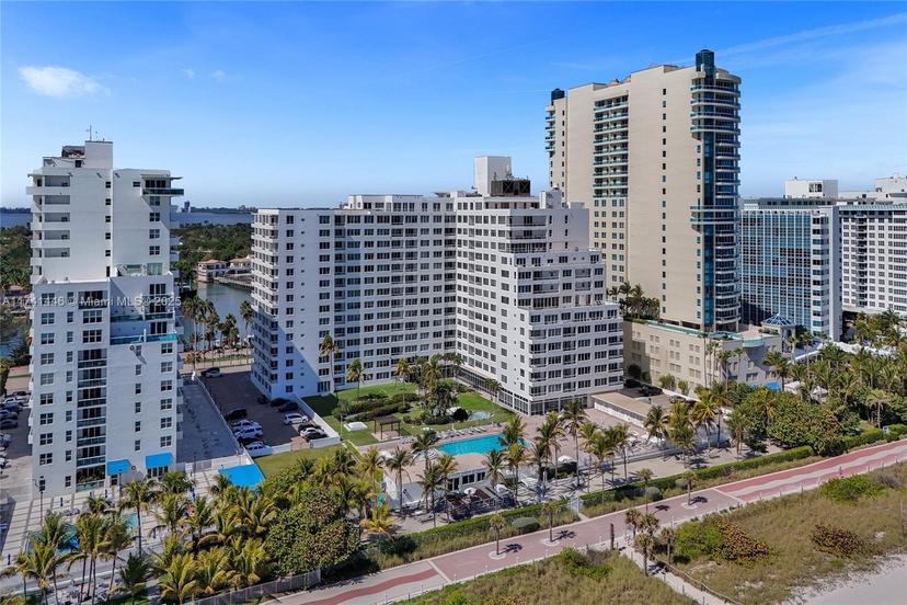 Picture of 5005 Collins Ave # 707, Miami Beach FL 33140
