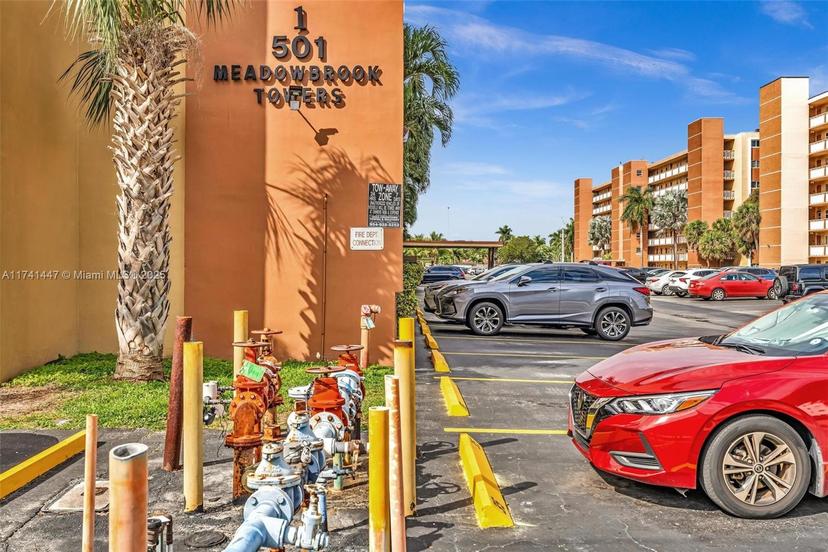 Picture of 501 NE 14Th Ave # 704, Hallandale Beach FL 33009