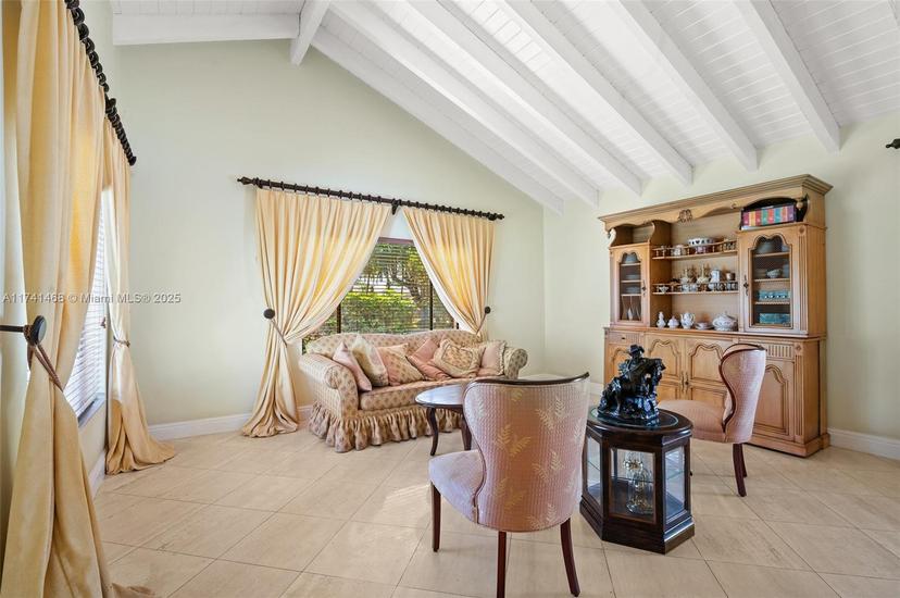 Picture of 2061 NE 207Th St, Miami FL 33179