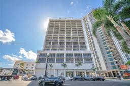 Picture of 1720 Harrison Street # 15E, Hollywood, FL 33020
