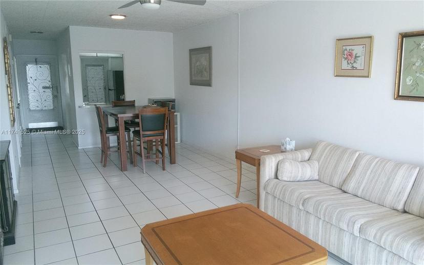 Picture of 465 Paradise Isle Blvd # 207, Hallandale Beach FL 33009