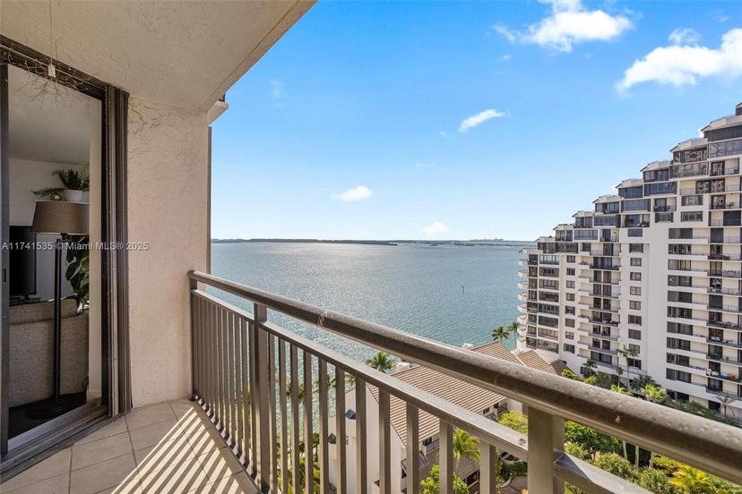 Picture of 540 Brickell Key Dr # 1519, Miami FL 33131