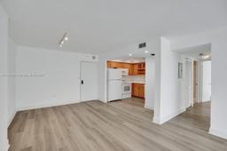 Picture of 1450 Brickell Bay Dr # 503, Miami, FL 33131