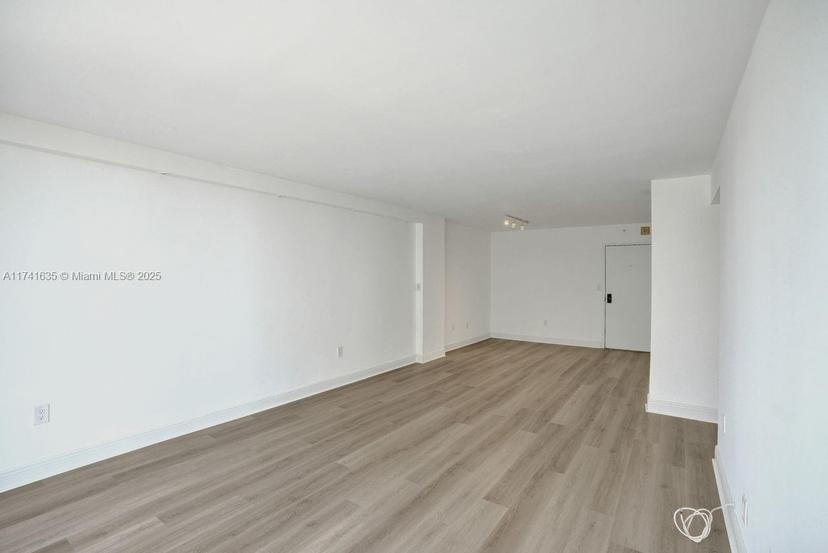 Picture of 1450 Brickell Bay Dr # 503, Miami FL 33131
