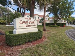 Picture of 2583 Riverside Dr # 2583, Coral Springs, FL 33065