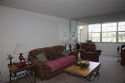 Picture of 3210 Holiday Springs Blvd # 204, Margate, FL 33063