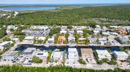 Picture of 48 S Andros Rd, Key Largo, FL 33037