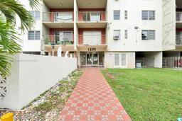 Picture of 1225 NE 124Th St # 42B, North Miami, FL 33161