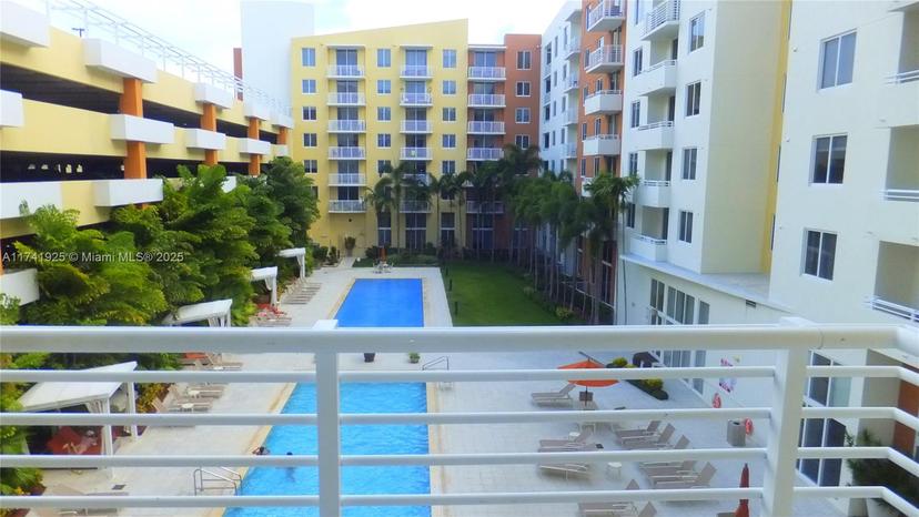 Picture of 2775 NE 187Th St # 329, Aventura FL 33180