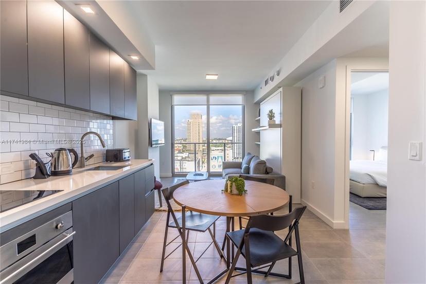 Picture of 227 NE 2Nd St # 2304, Miami FL 33132