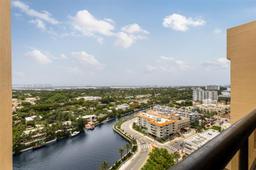 Picture of 2555 Collins Ave # 2210, Miami Beach, FL 33140