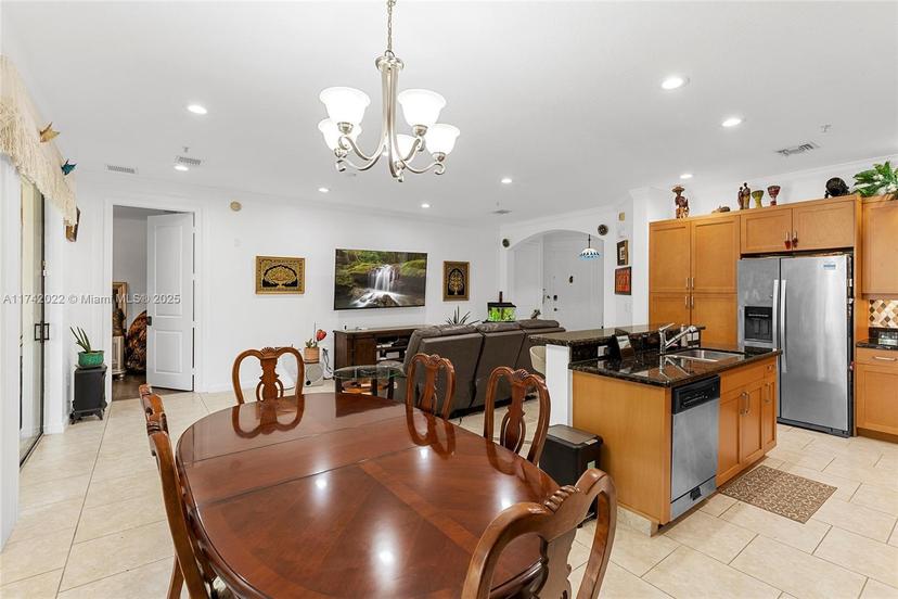 Picture of 2900 NW 125Th Ave # 212, Sunrise FL 33323