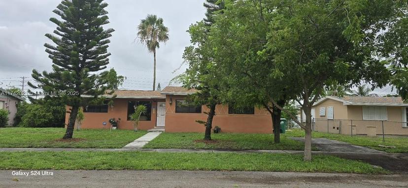 Picture of 1420 NW 174Th St, Miami Gardens FL 33169