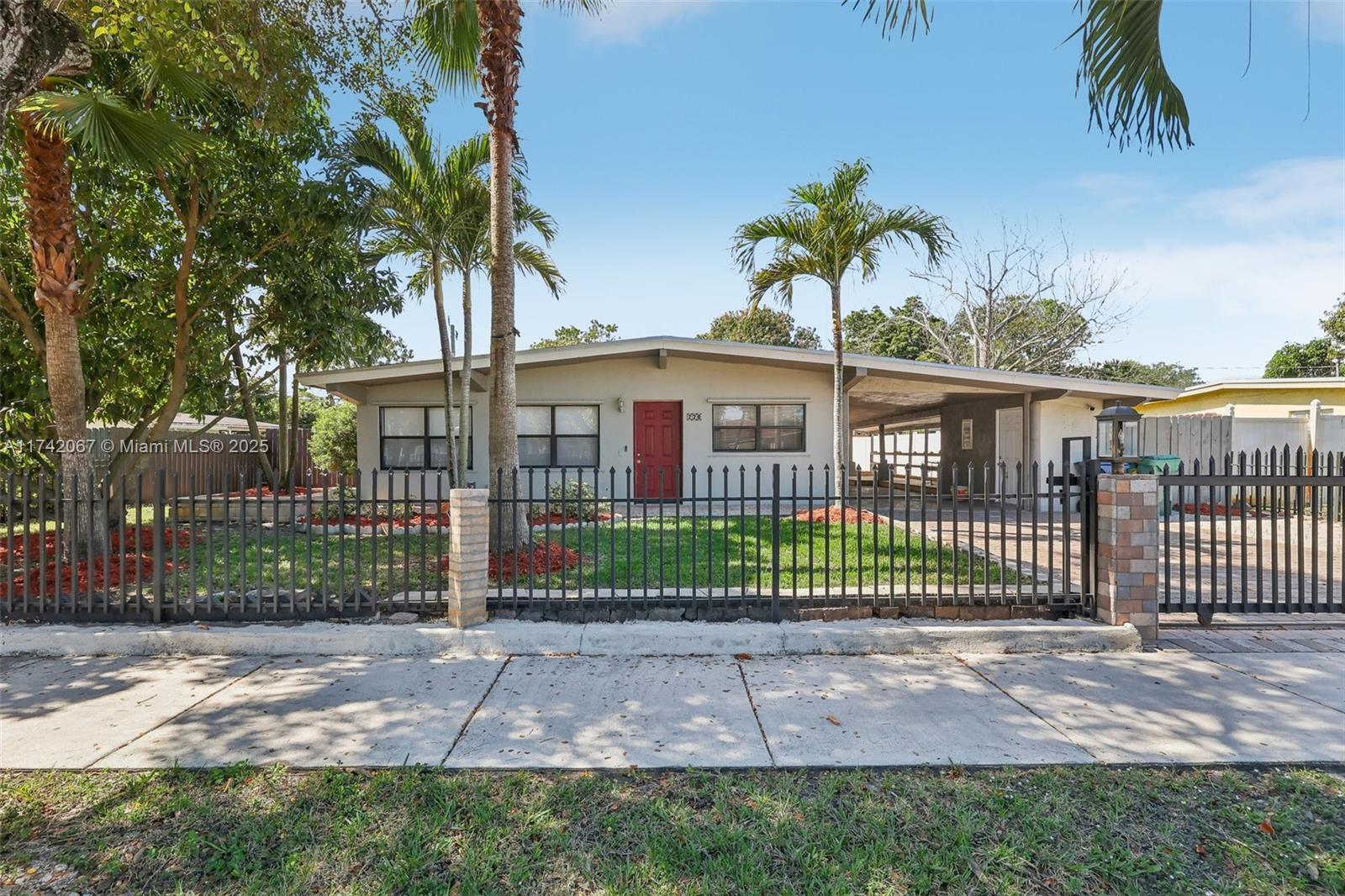 Picture of 220 NW 33Rd Ave, Lauderhill, FL 33311