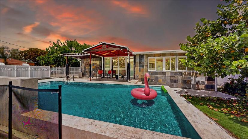 Picture of 1520 NW 93Rd St, Miami FL 33147