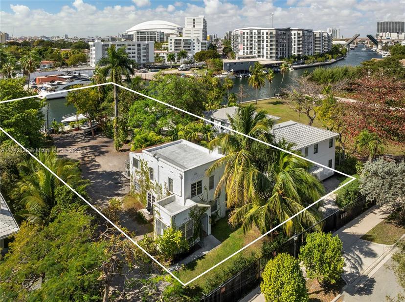 Picture of 678 NW North River Dr, Miami FL 33136