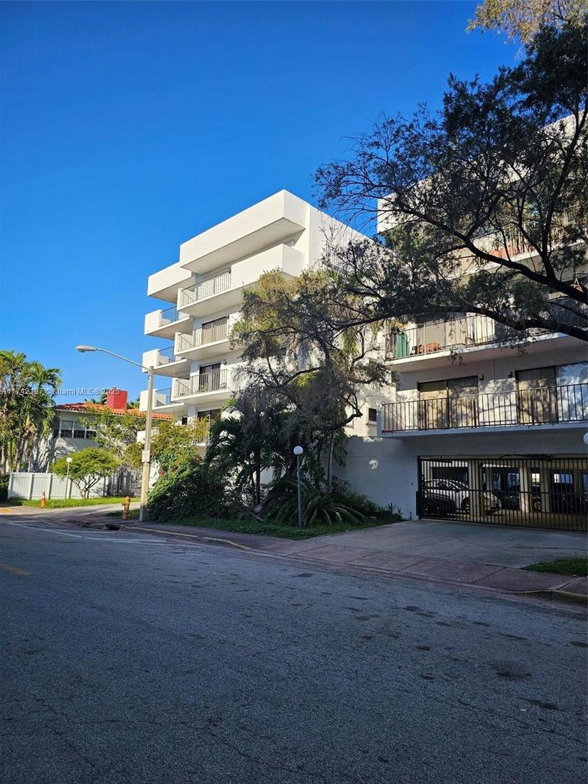 Picture of 8255 Abbott Ave # 303, Miami Beach FL 33141