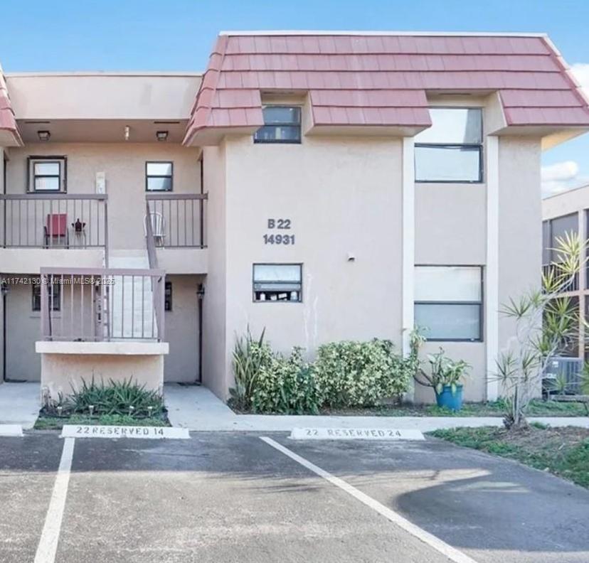 Picture of 14931 SW 104Th St # 12, Miami FL 33196