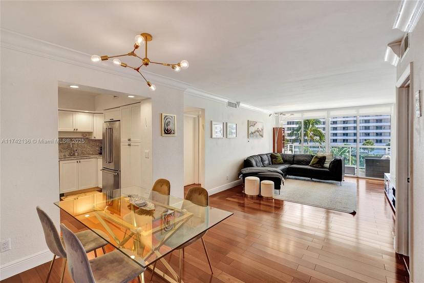 Picture of 5600 Collins Ave # 5C, Miami Beach FL 33140