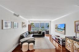 Picture of 5600 Collins Ave # 5C, Miami Beach, FL 33140