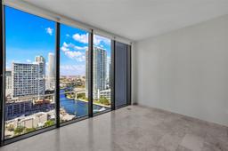 Picture of 68 SE 6Th St # 2010, Miami, FL 33131