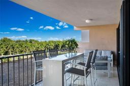 Picture of 1800 NE 114Th St # 511, Miami, FL 33181