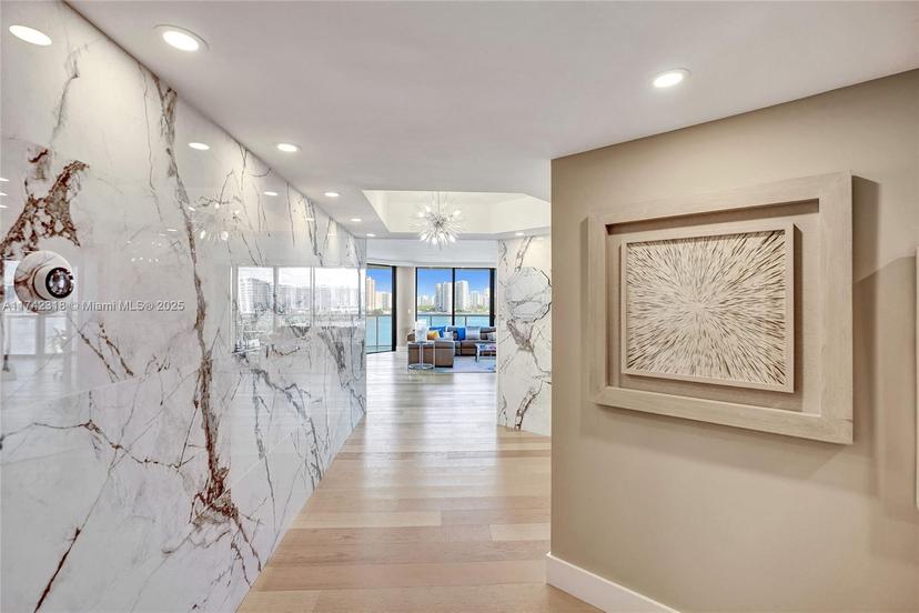 Picture of 4000 Island Blvd # 906, Aventura FL 33160