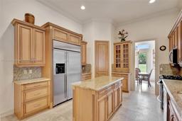 Picture of 4 Mccairn Ct, Palm Beach Gardens, FL 33418