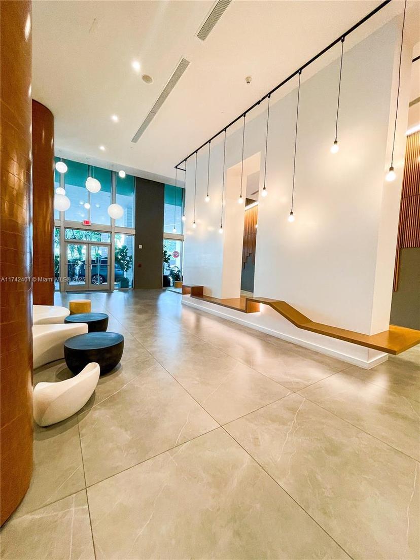 Picture of 350 S Miami Ave # 2412, Miami FL 33130