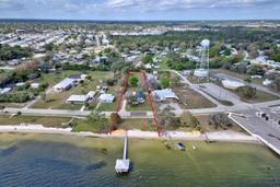 Picture of 4290 Lakeview Dr, Sebring, FL 33870