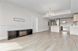 Picture of 16385 Biscayne Blvd # 2518, Miami, FL 33160