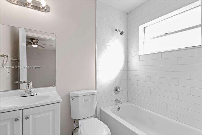 Picture of 10350 SW 176Th St, Miami FL 33157