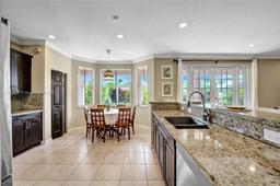 Picture of 3892 Falcon Ridge Cir, Weston, FL 33331