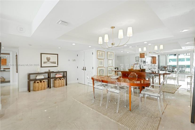 Picture of 3 Grove Isle Dr # C507, Miami FL 33133