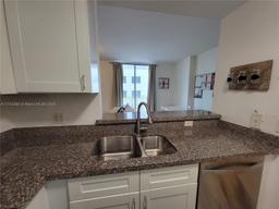Picture of 185 SE 14Th Ter # 1101, Miami, FL 33131