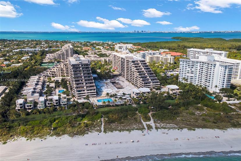 Picture of 251 Crandon Blvd # 222, Key Biscayne FL 33149