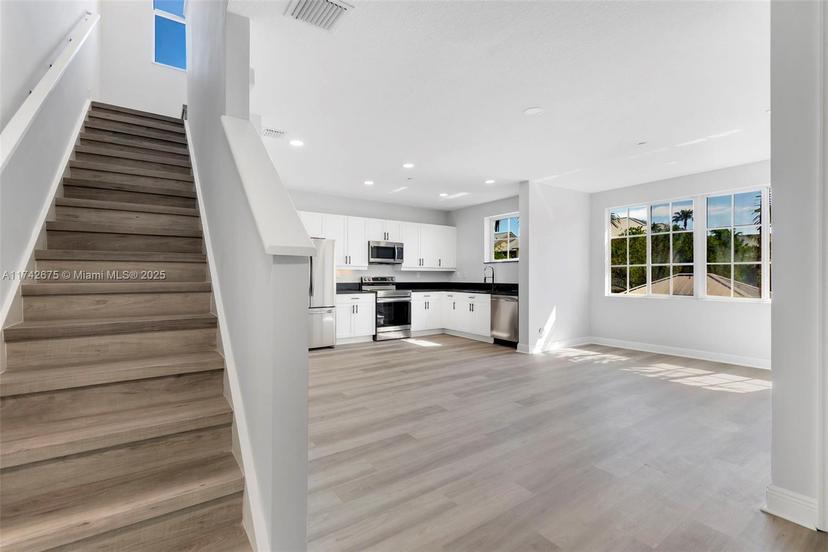 Picture of 302 SW 14Th Ave, Fort Lauderdale FL 33312