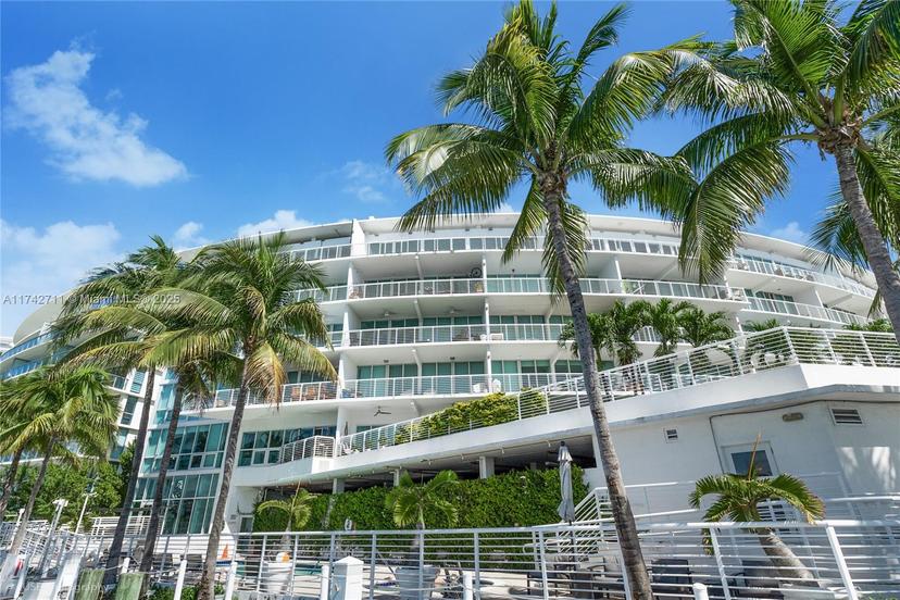 Picture of 6580 Indian Creek Dr # 304, Miami Beach FL 33141