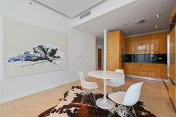 Picture of 6799 Collins Ave # 211, Miami Beach, FL 33141