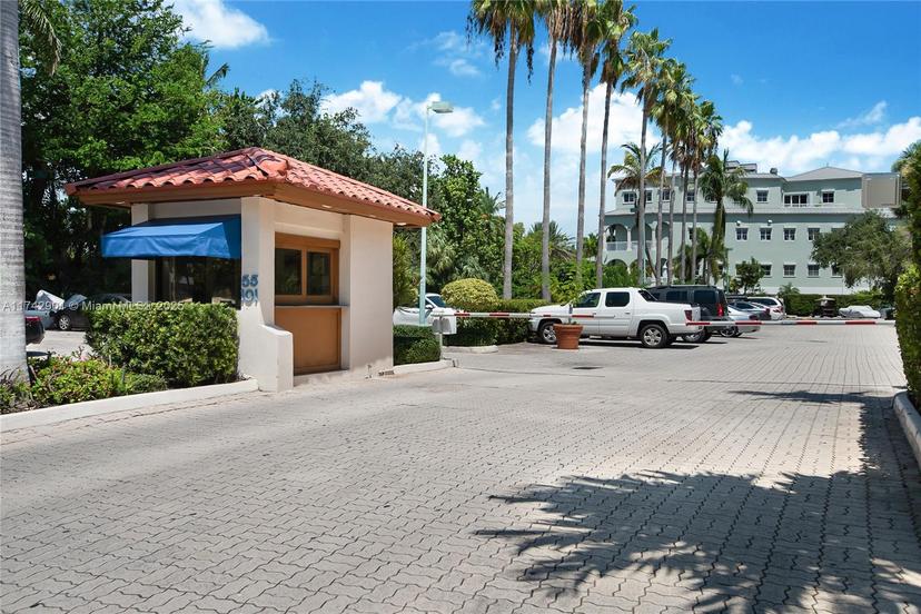 Picture of 55 Ocean Lane Dr # 1026, Key Biscayne FL 33149