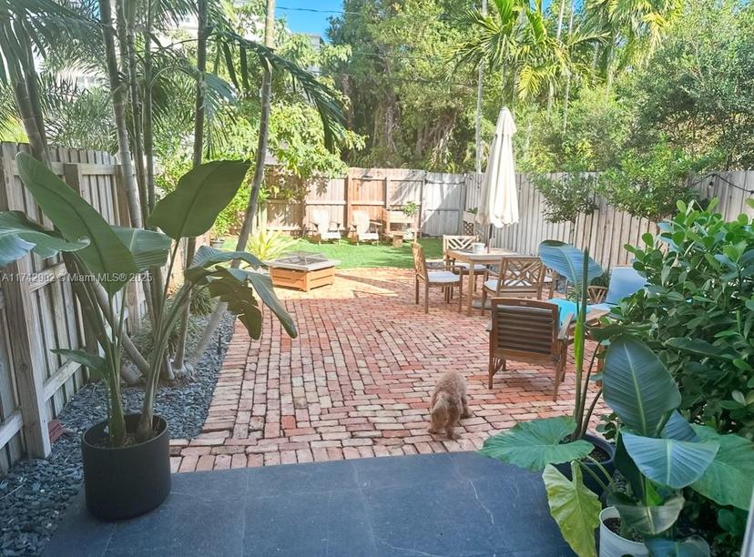 Picture of 1315 NE 1St St # 2, Fort Lauderdale FL 33301