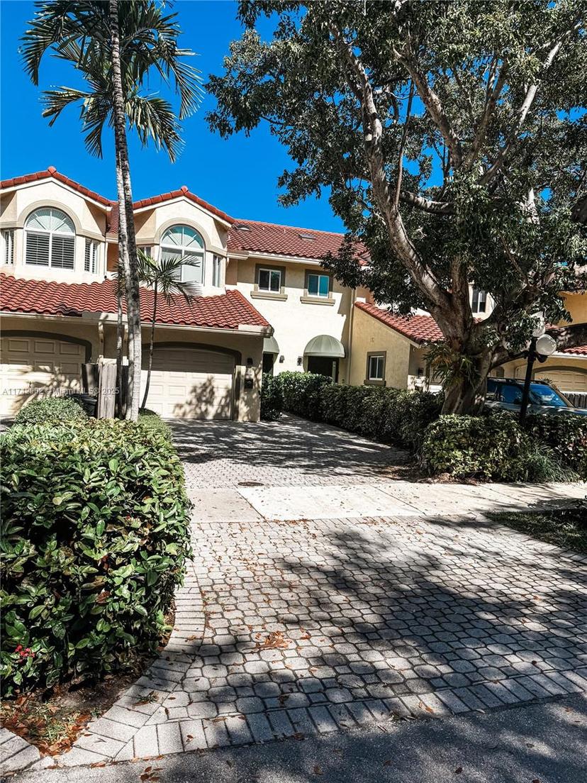 Picture of 1315 NE 1St St # 2, Fort Lauderdale FL 33301